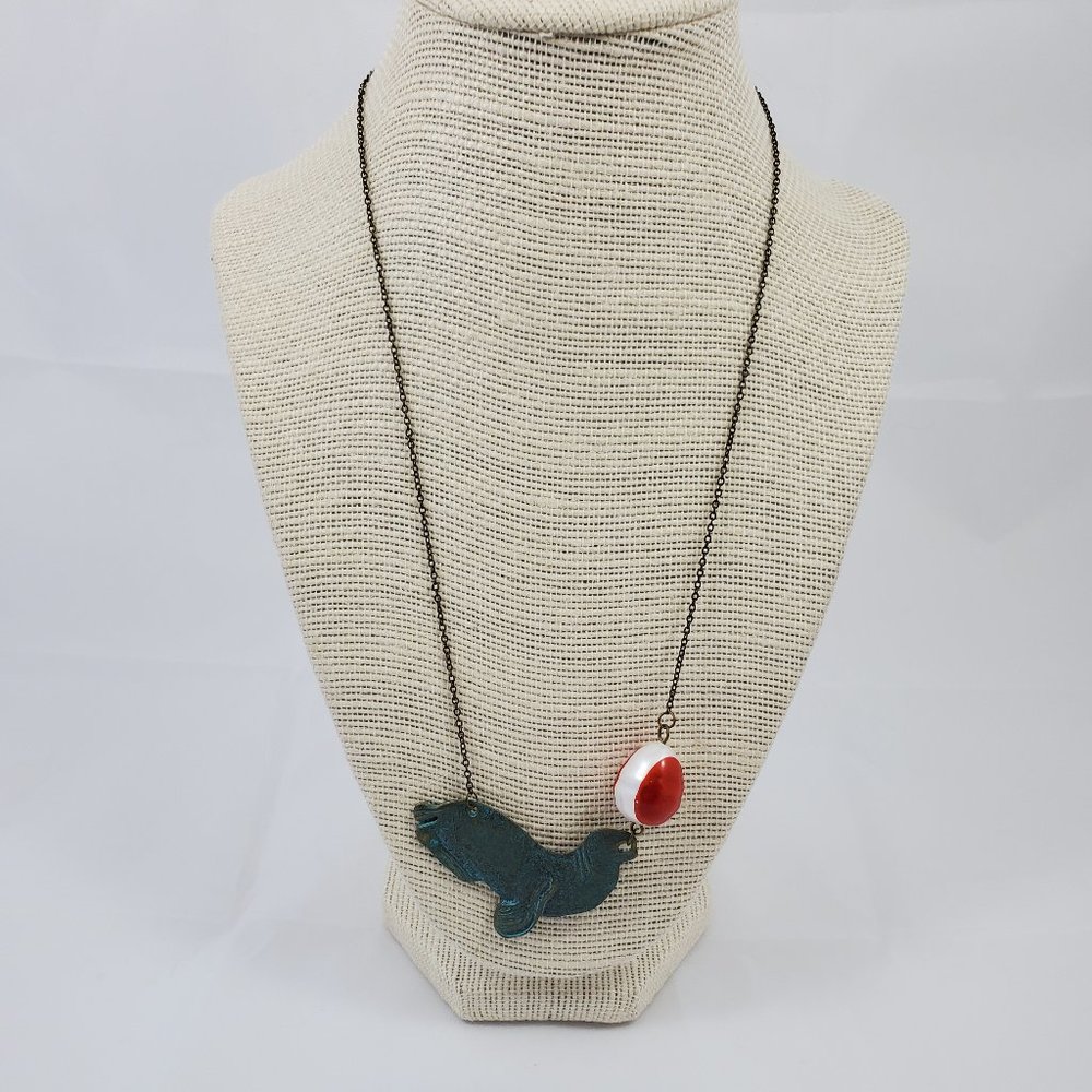Plunder Design Jewelry Lucille Necklace Cute Seal & Ball